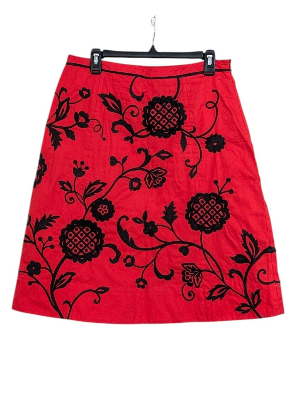 Scott Taylor Red & Black Embroidered Skirt - Size 8 Womens